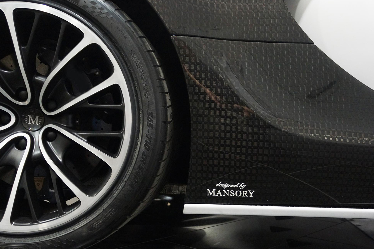mansory 4c+ 4c plus wheel rim bugatti veyron black white