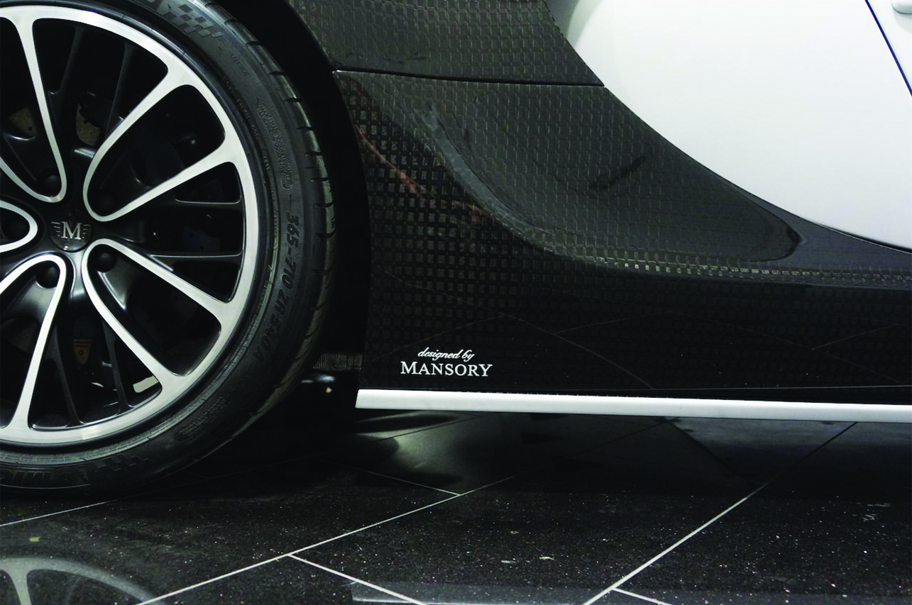 mansory bugatti veyron carbon fiber side skirt