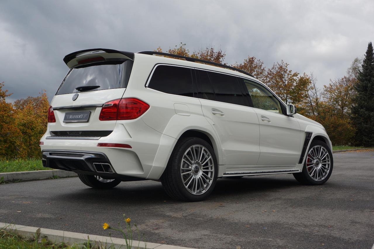 mansory mercedes benz gl wide body carbon fiber rear bumper diffuser exhaust system over fender roof spoiler wing m10 wheel rim white